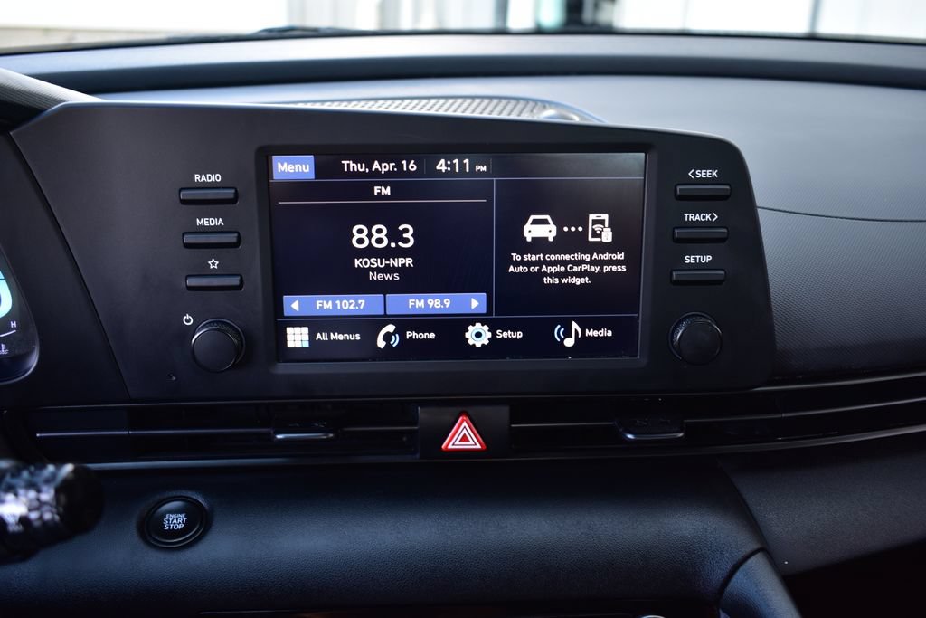 Used 2025 Hyundai Elantra Sport FWD image 37