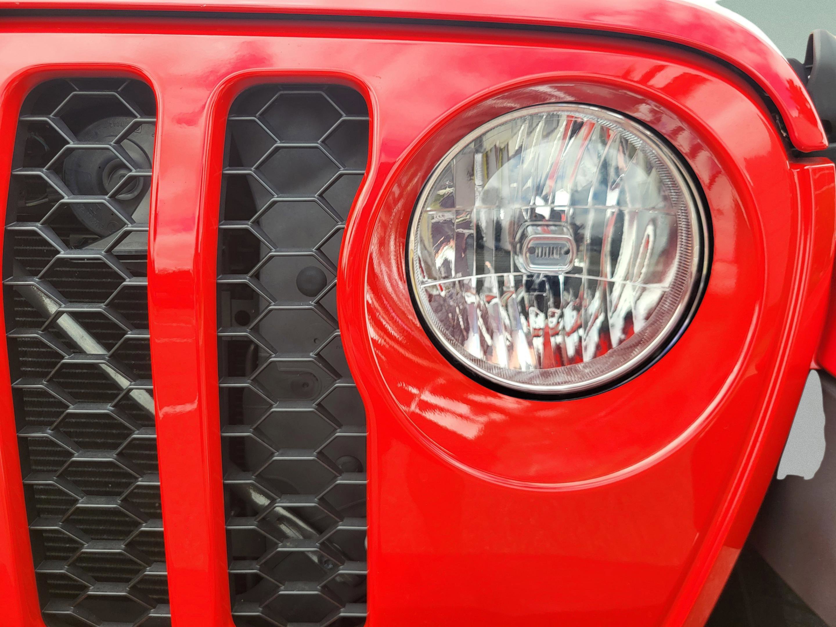 Used 2023 Jeep Gladiator Sport image 40