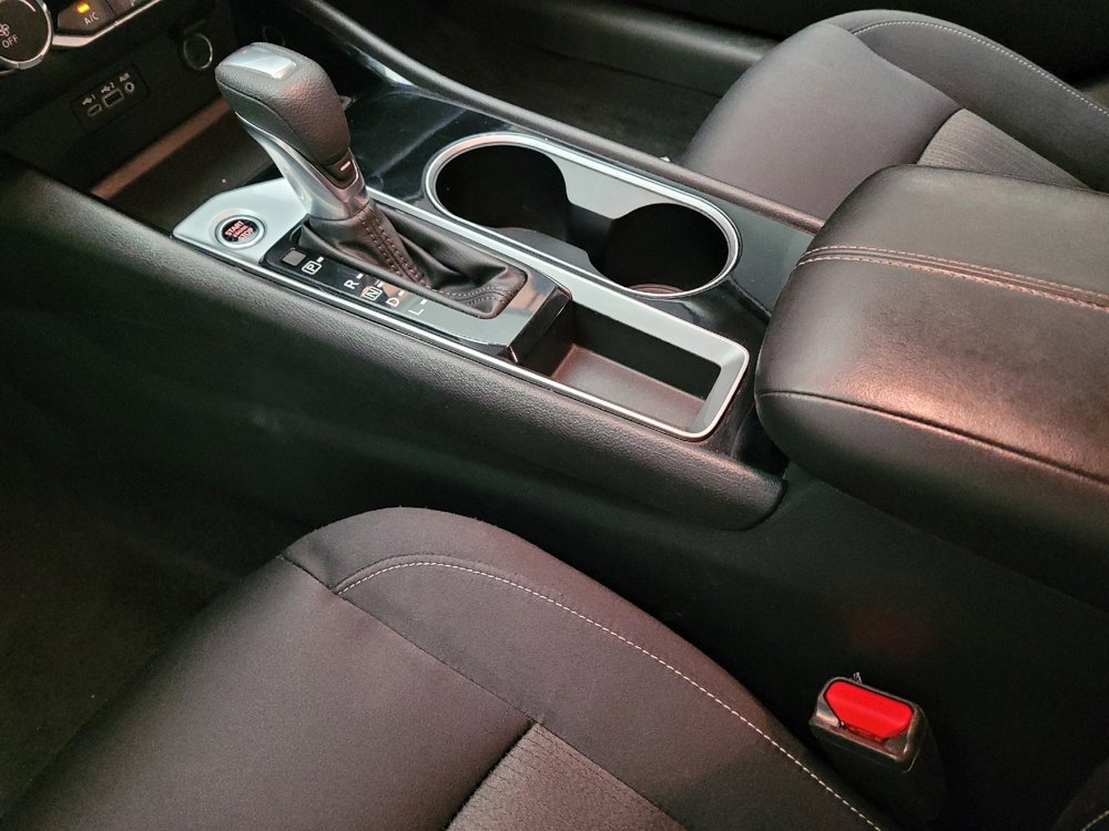 Used 2024 Nissan Altima 2.5 SV image 26