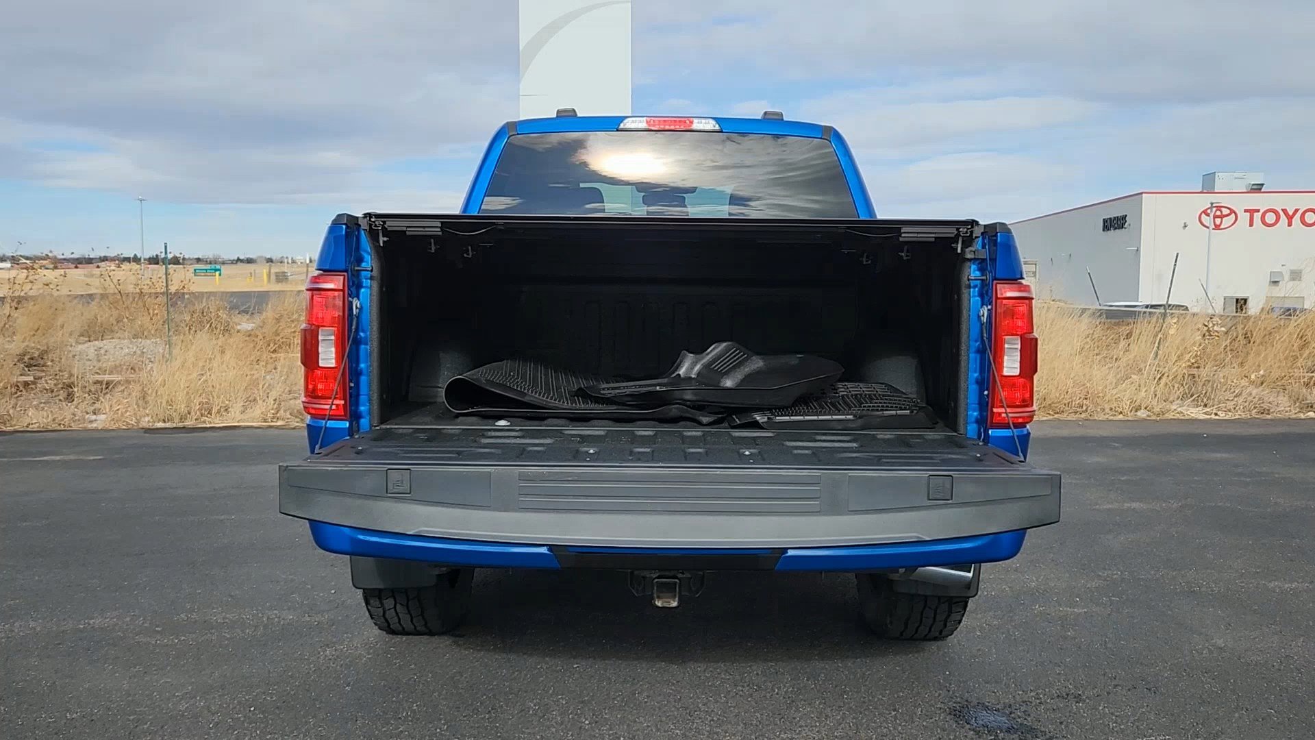 Used 2021 Ford F150 XLT w/ Equipment Group 302A High image 19