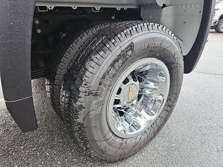 New 2026 Chevrolet Silverado 3500 LT AWD/4WD image 10