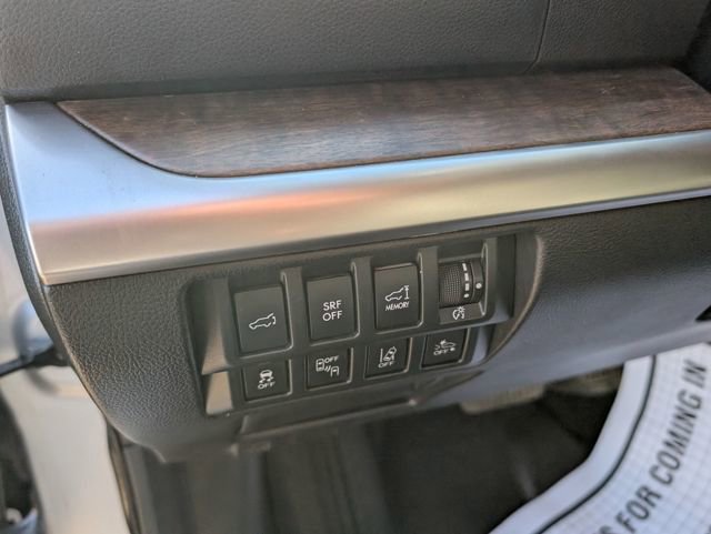 Used 2017 Subaru Outback 2.5i Limited image 17