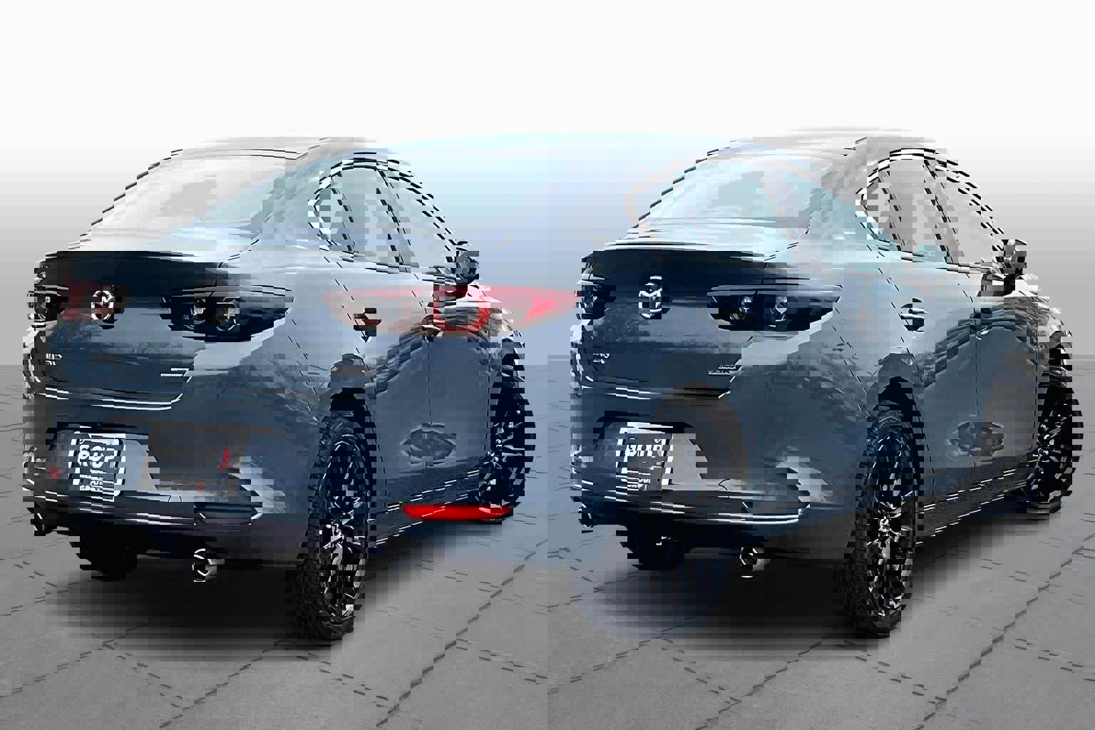 Used 2023 MAZDA MAZDA3 s image 13