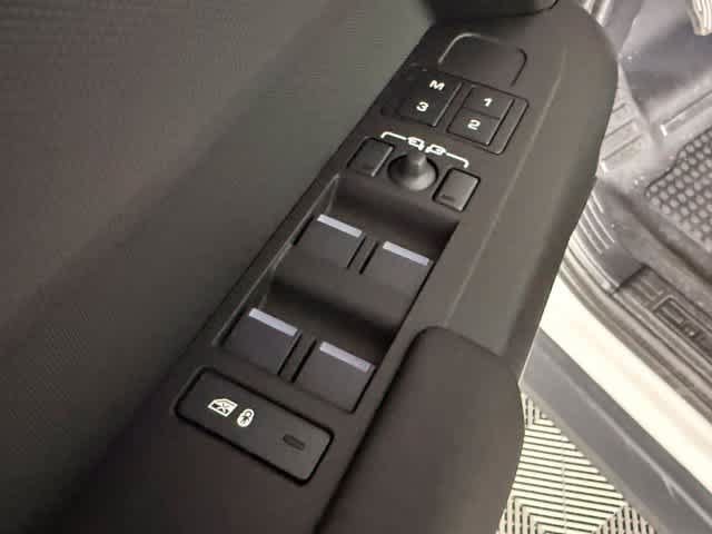 New 2026 Land Rover Defender 110 S AWD/4WD image 21