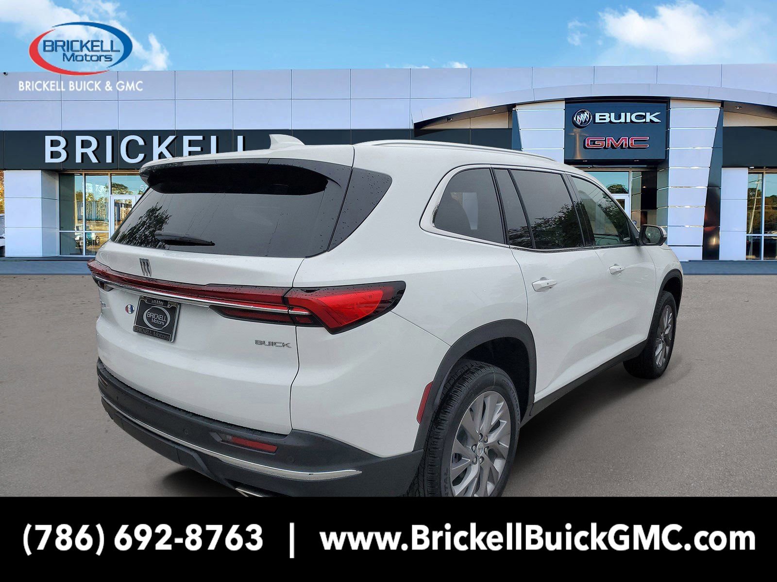 New 2025 Buick Enclave Preferred w/ Power Package image 3