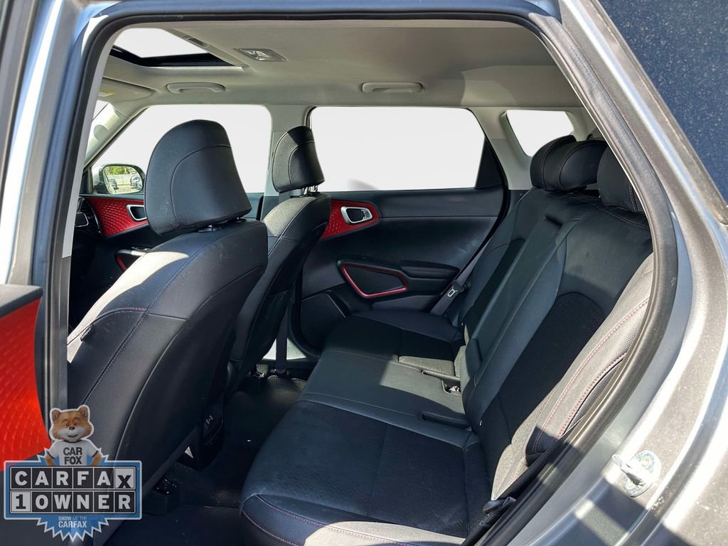 Used 2023 Kia Soul GT-Line FWD image 13