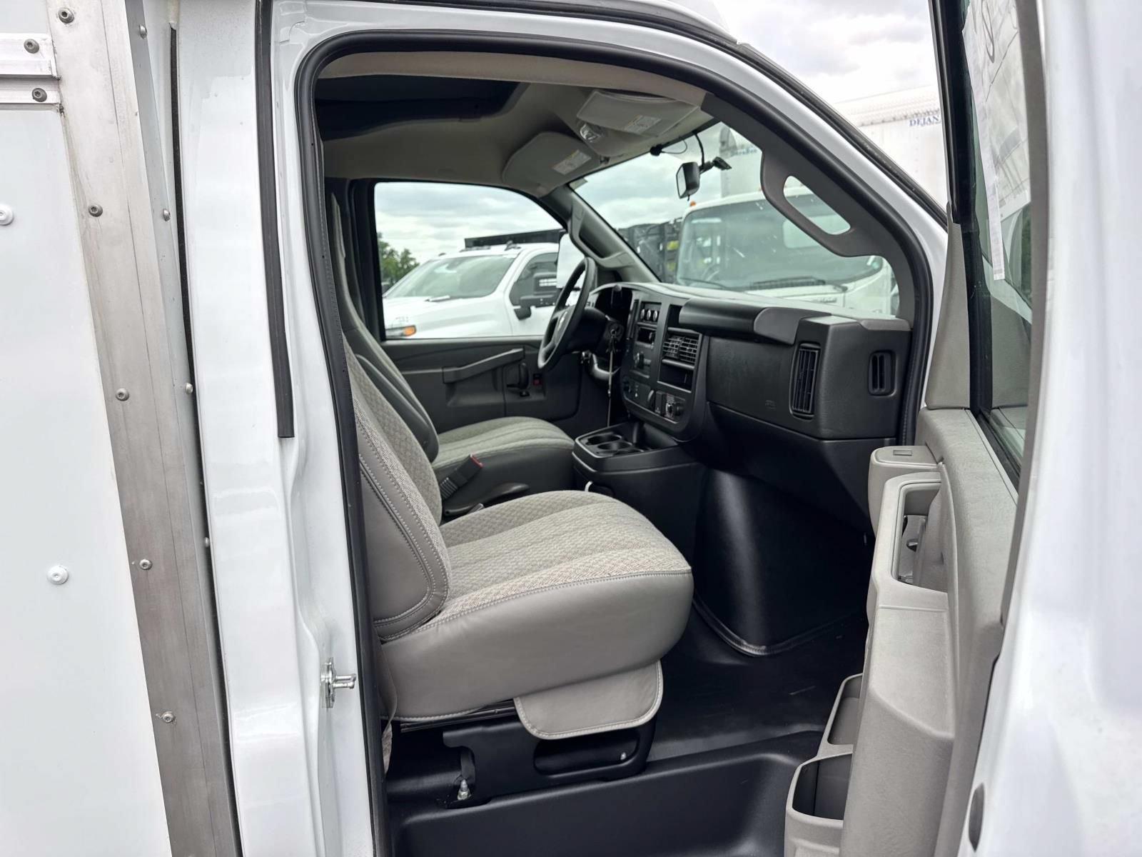 New 2026 Chevrolet Express 3500 w/ Power Convenience Package RWD image 12
