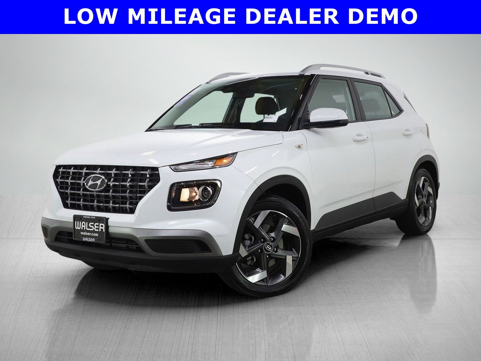 Certified 2026 Hyundai Venue SEL FWD image 1