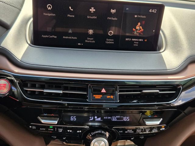 Used 2024 Acura MDX SH-AWD w/ Technology Package image 20