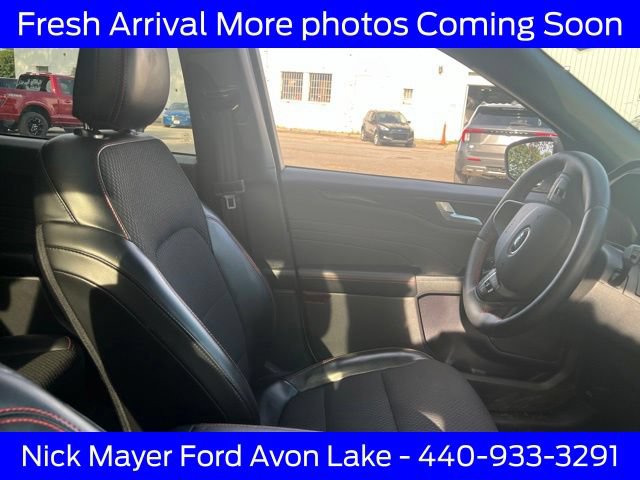 Used 2024 Ford Escape ST-Line w/ Tech Pack #1 AWD/4WD image 16