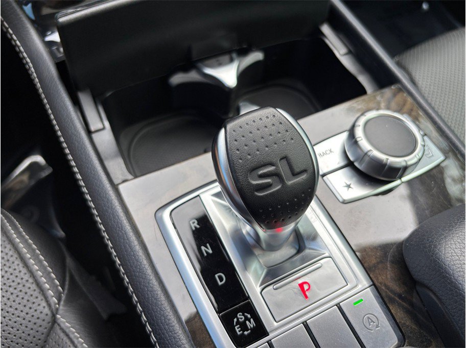 Used 2015 Mercedes-Benz SL 550 image 38
