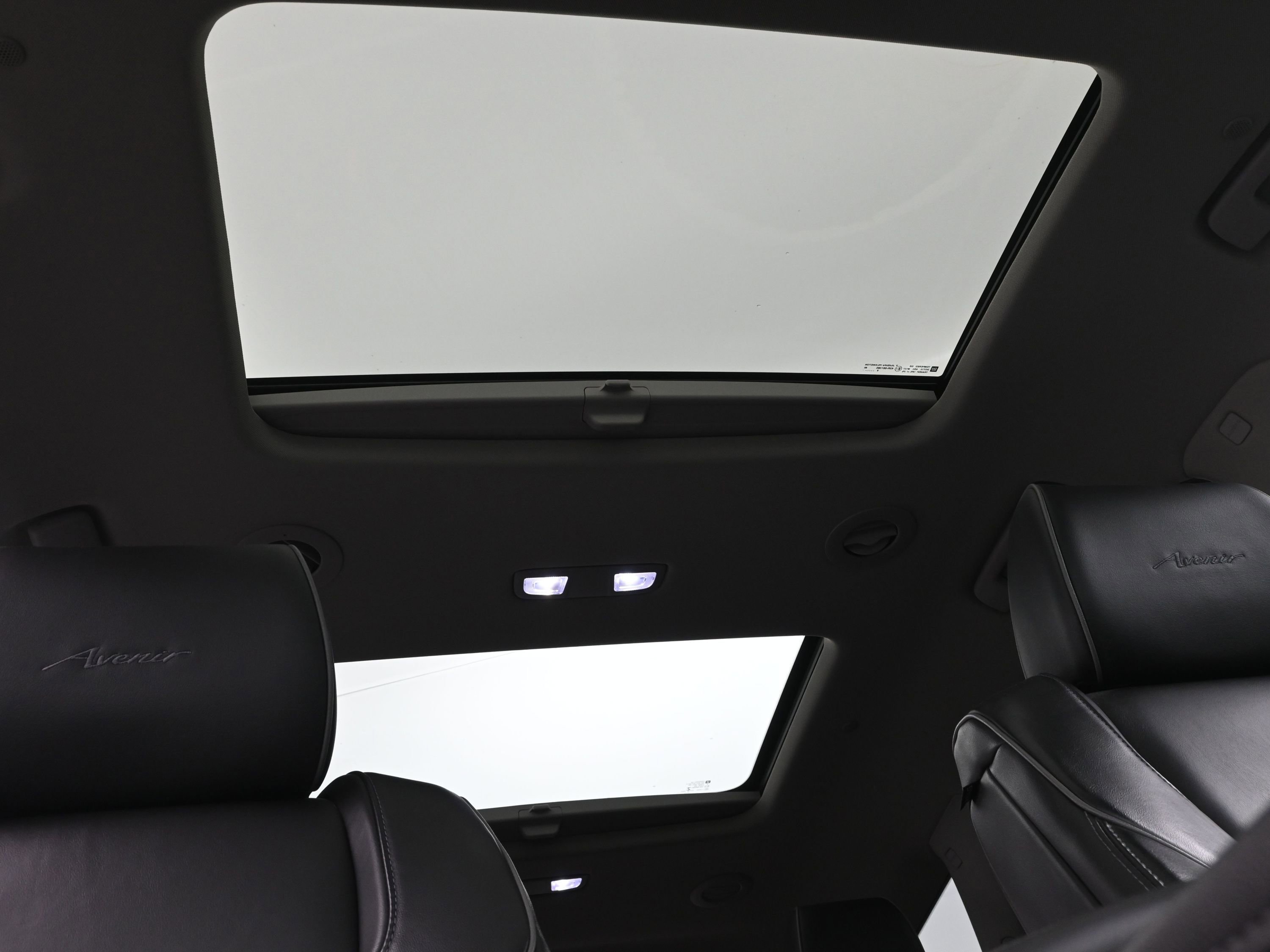 Used 2019 Buick Enclave Avenir w/ Avenir Technology Package image 30