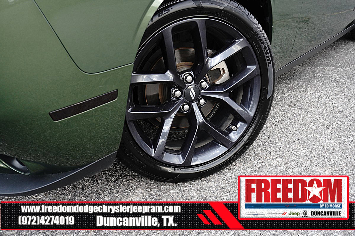Certified 2023 Dodge Challenger SXT w/ Blacktop Package RWD image 9