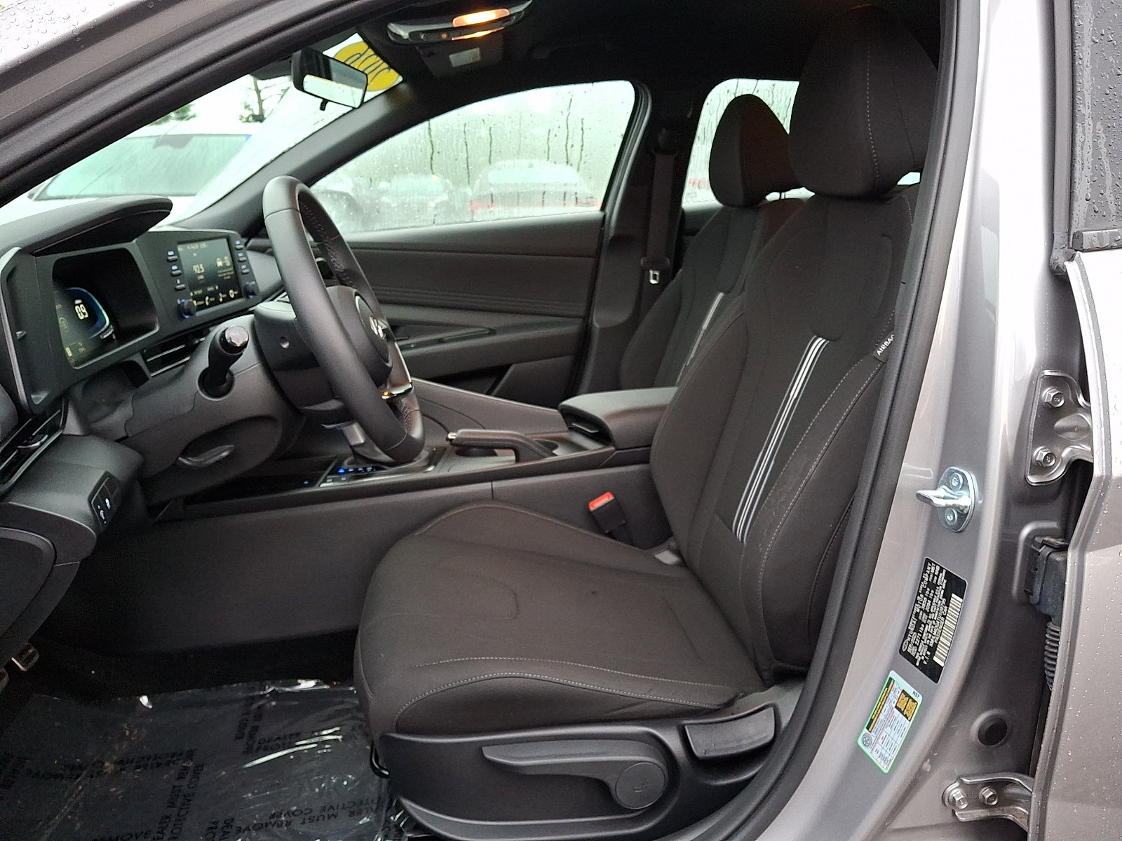 Used 2026 Hyundai Elantra Sport FWD image 14