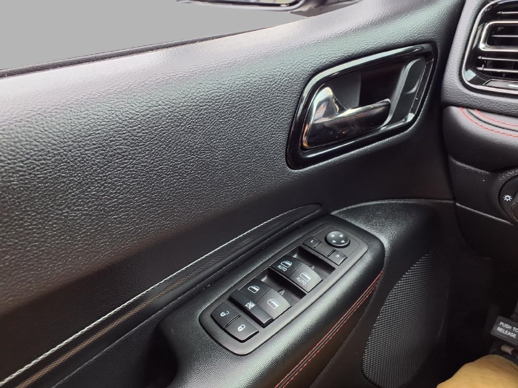 Used 2025 Dodge Durango GT AWD/4WD image 18