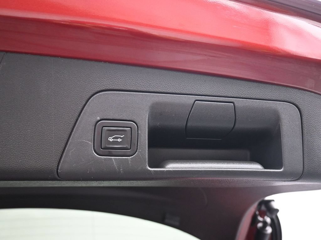 Used 2023 Buick Envision Essence w/ Sport Touring Package FWD image 45