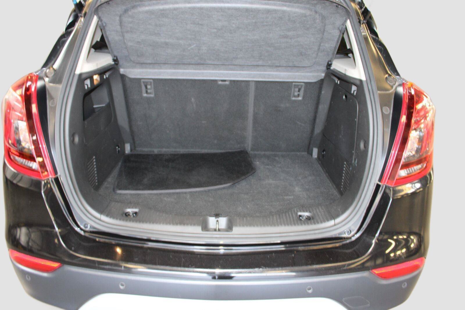 Used 2019 Buick Encore Essence w/ Safety Package II FWD image 30