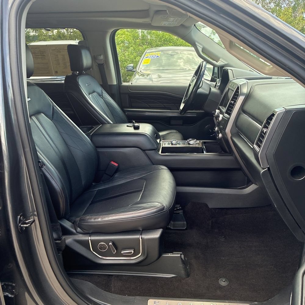 Used 2019 Ford Expedition Max Platinum AWD/4WD image 6