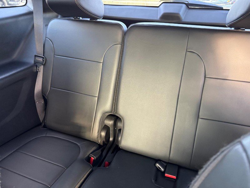 Used 2020 Chevrolet Traverse LT image 13