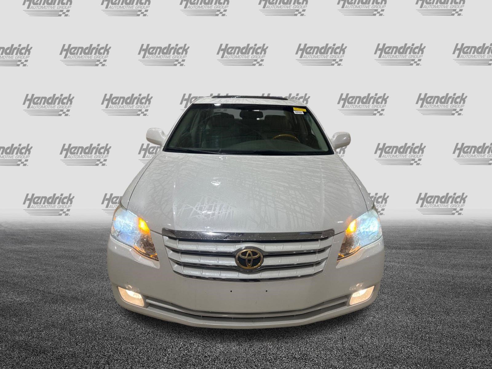 Used 2005 Toyota Avalon Limited FWD image 37