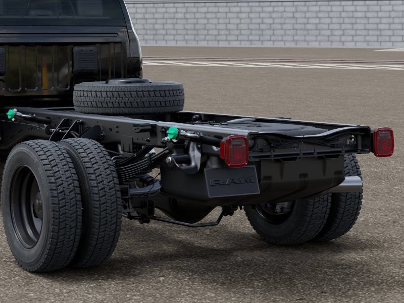 New 2026 RAM 5500 Tradesman AWD/4WD image 13