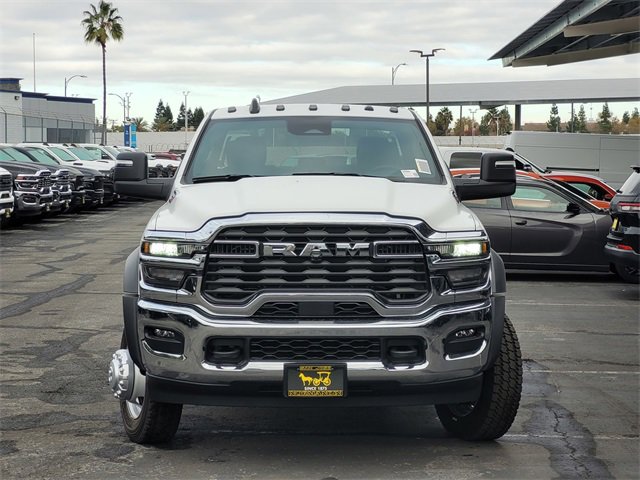 New 2026 RAM 5500 Tradesman w/ Chrome Appearance Group image 2