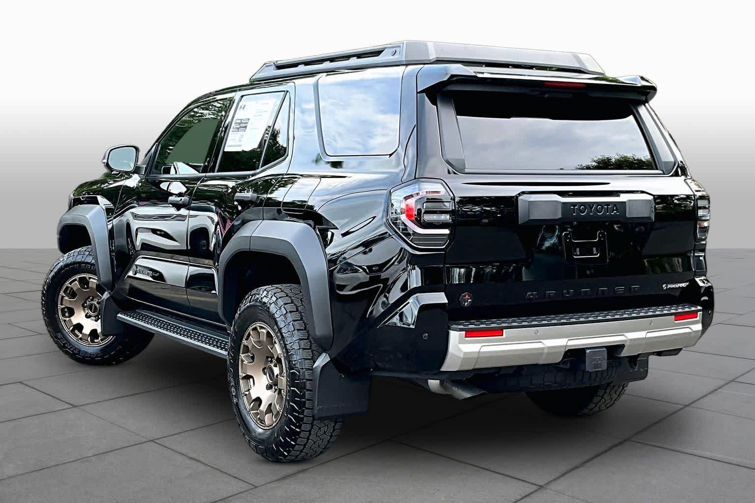 Certified 2025 Toyota 4Runner Trailhunter AWD/4WD image 12