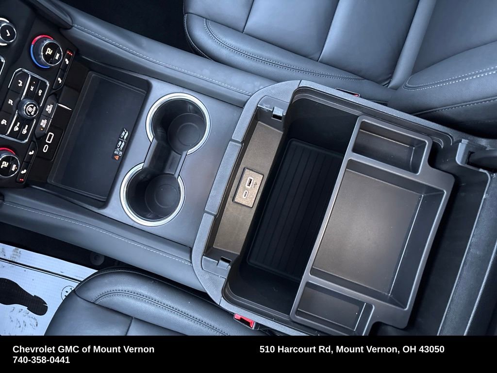 Used 2024 Chevrolet Tahoe Z71 w/ Luxury Package image 26