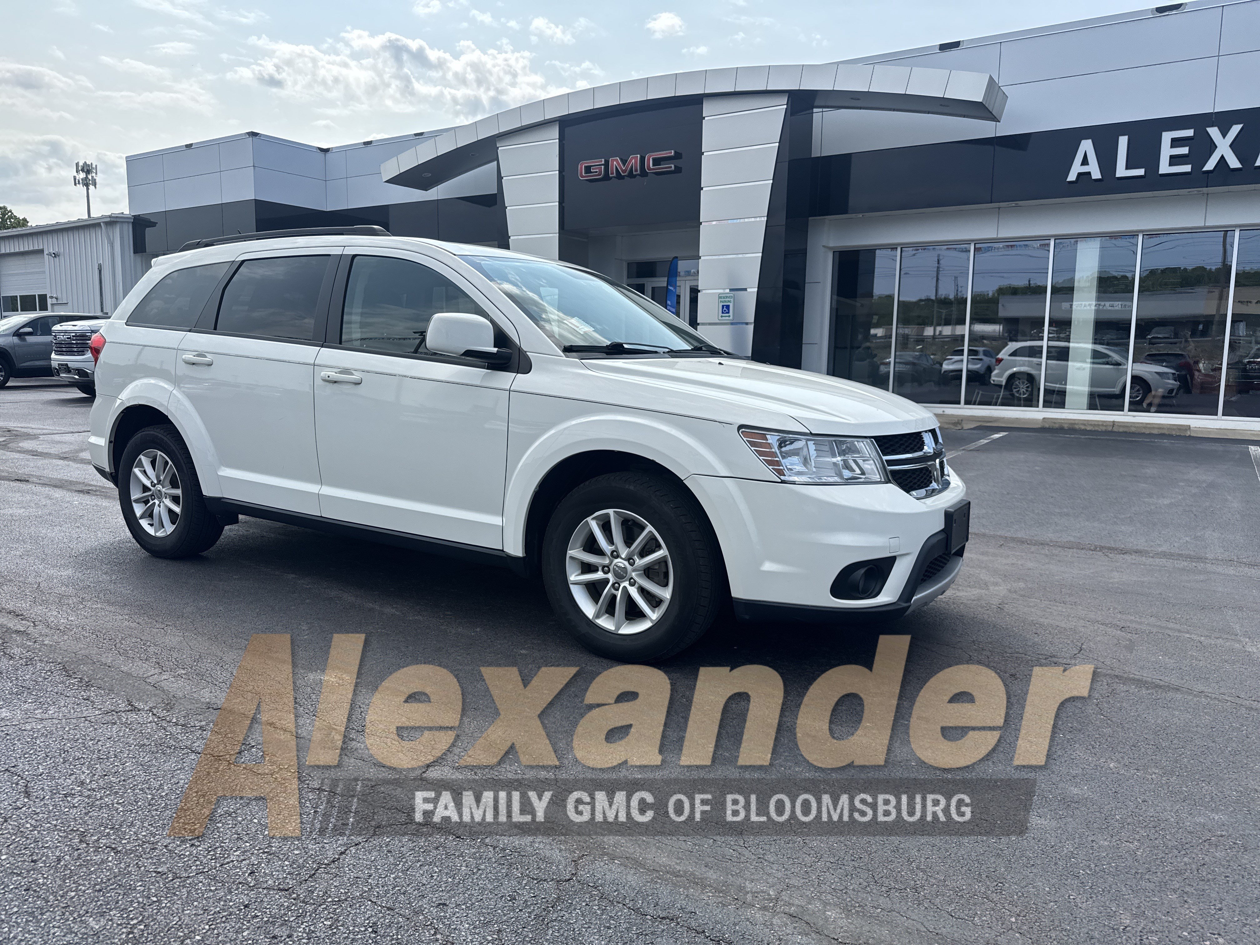 Used 2014 Dodge Journey SXT w/ Flexible Seating Group