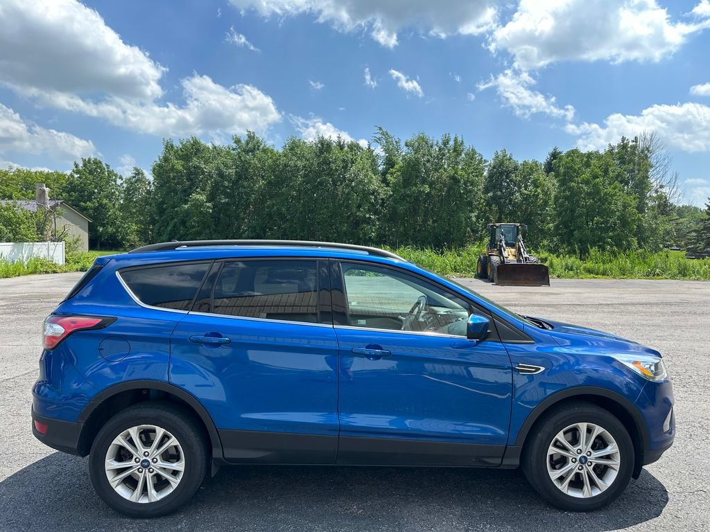 Used 2018 Ford Escape SEL AWD/4WD image 12