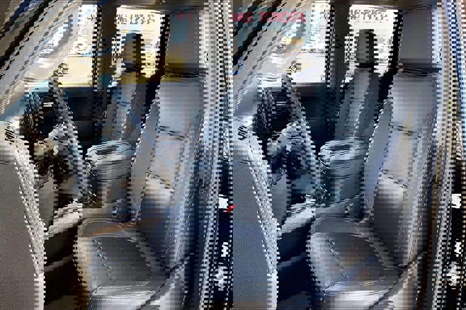 Used 2021 Chevrolet Silverado 1500 LT Trail Boss w/ Convenience Package II image 7