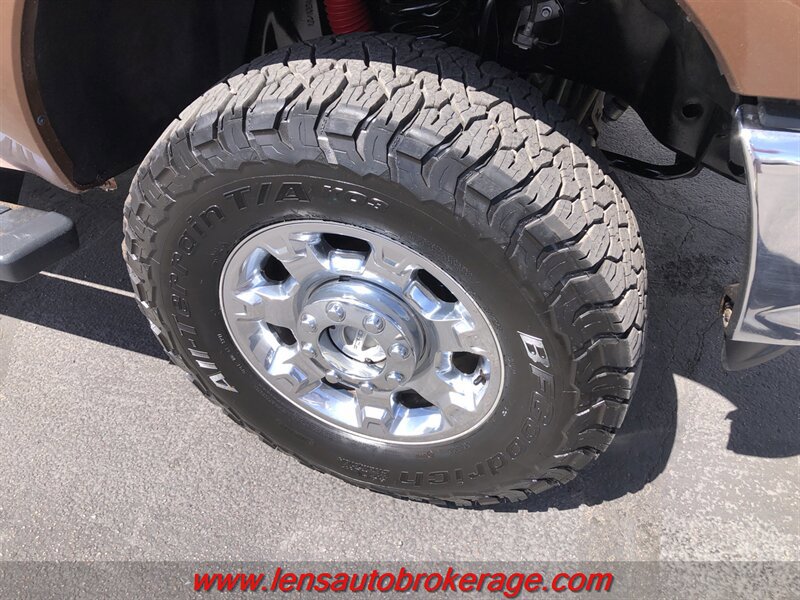 Used 2012 Ford F350 XLT w/ XLT Premium Pkg AWD/4WD image 24