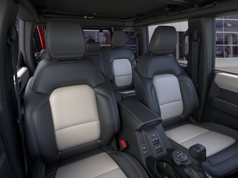 New 2026 Ford Bronco Outer Banks w/ Sasquatch Package AWD/4WD image 48