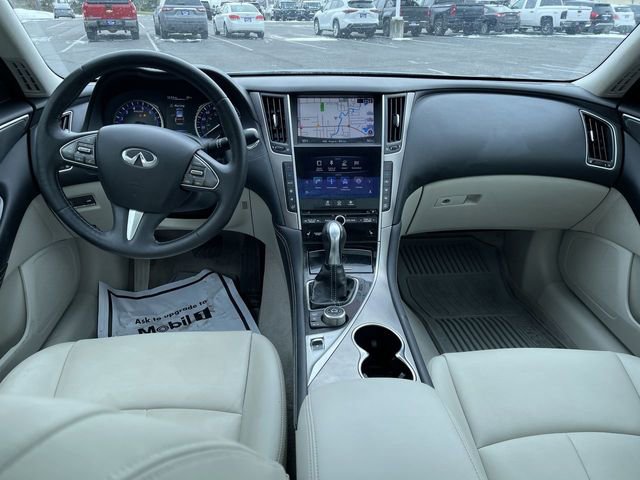 Used 2015 INFINITI Q50 Premium w/ Navigation Package image 22