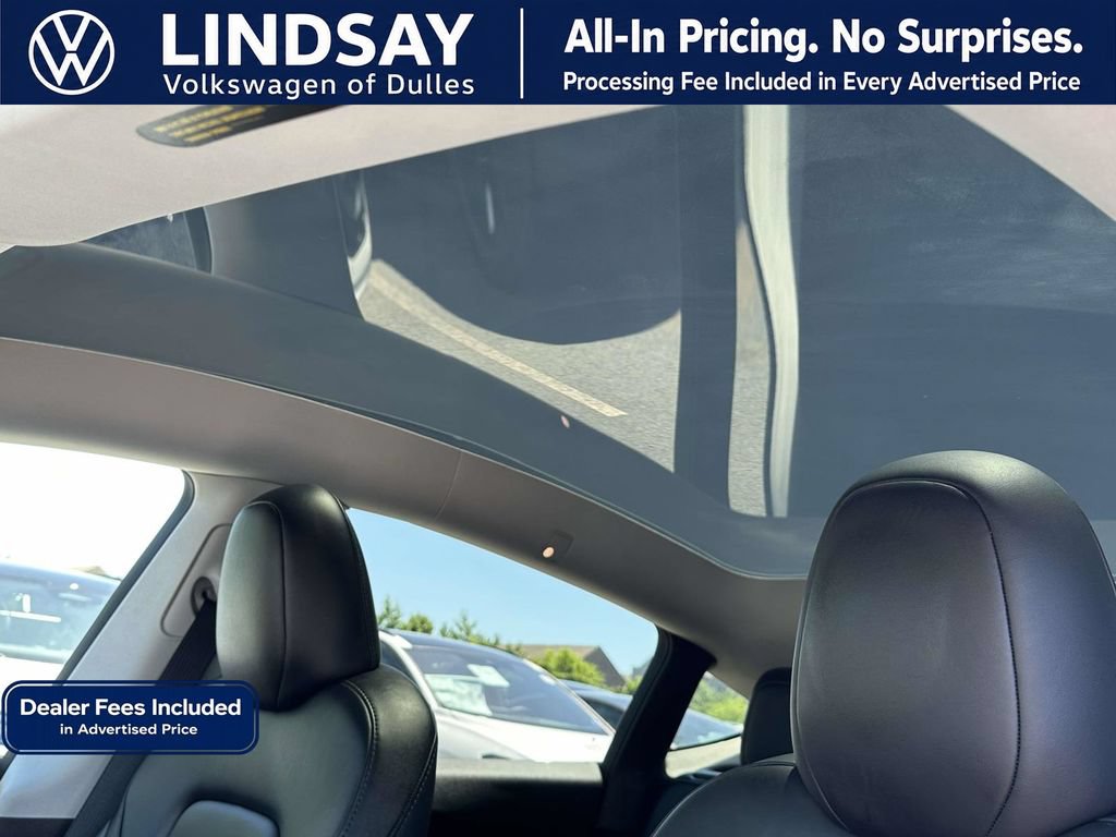 Used 2024 Tesla Model Y Long Range AWD/4WD image 25