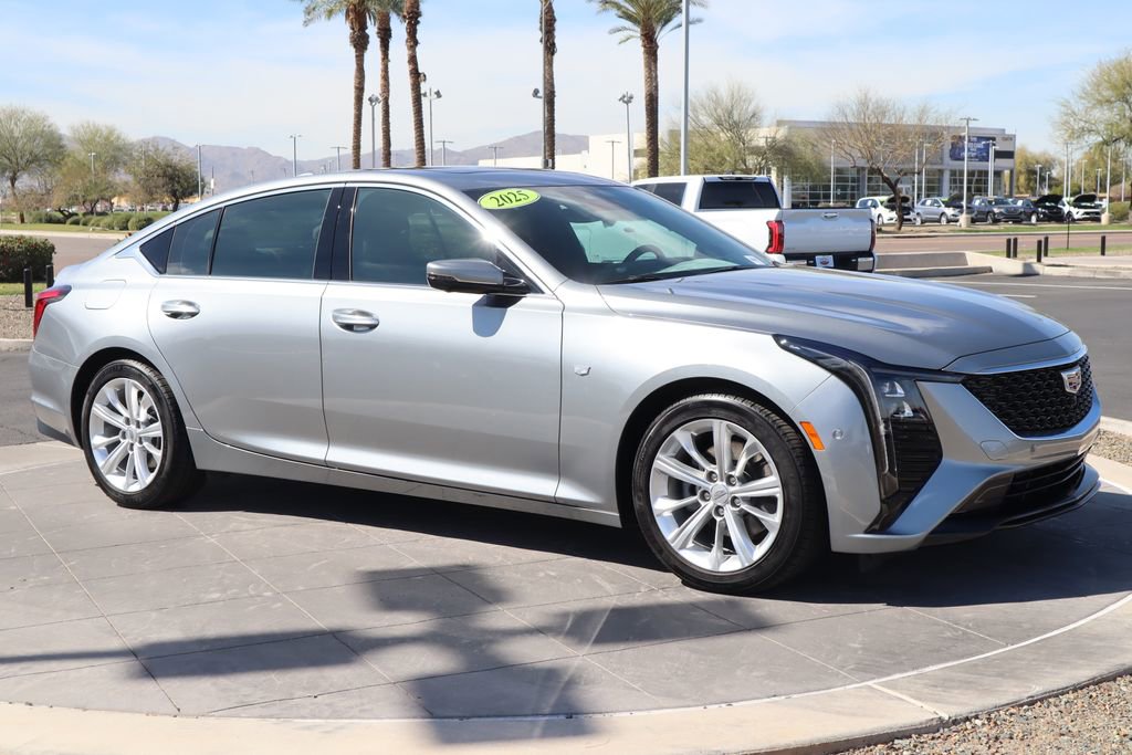 Used 2025 Cadillac CT5 Premium Luxury image 3