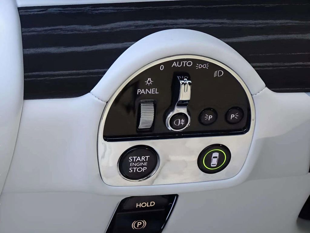 Used 2023 Rolls-Royce Ghost AWD/4WD image 7