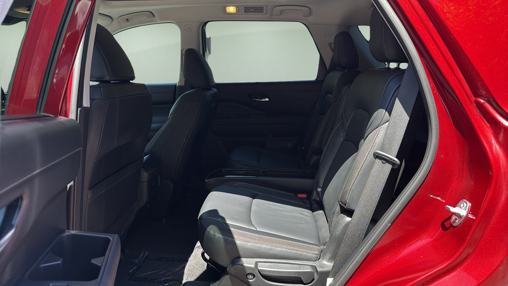 Used 2022 Nissan Pathfinder SL w/ SL Premium Package AWD/4WD image 15