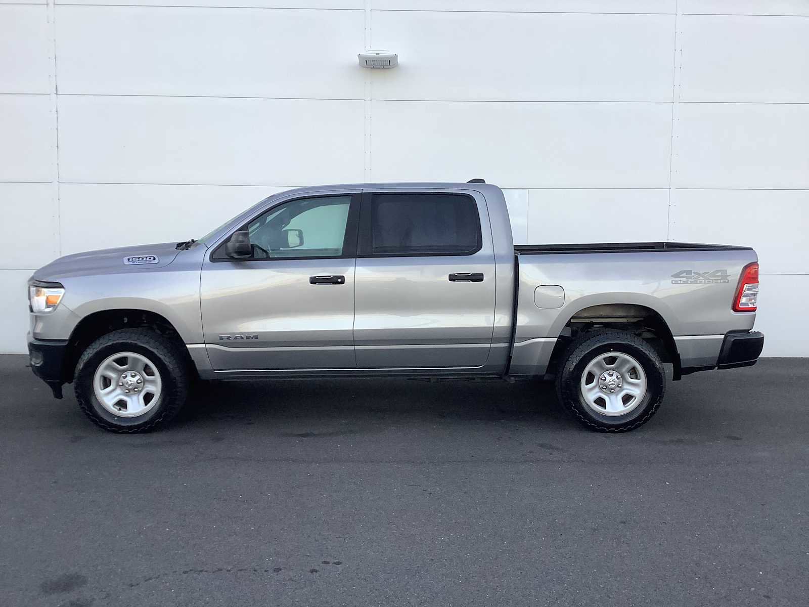 Used 2022 RAM 1500 Tradesman AWD/4WD image 2