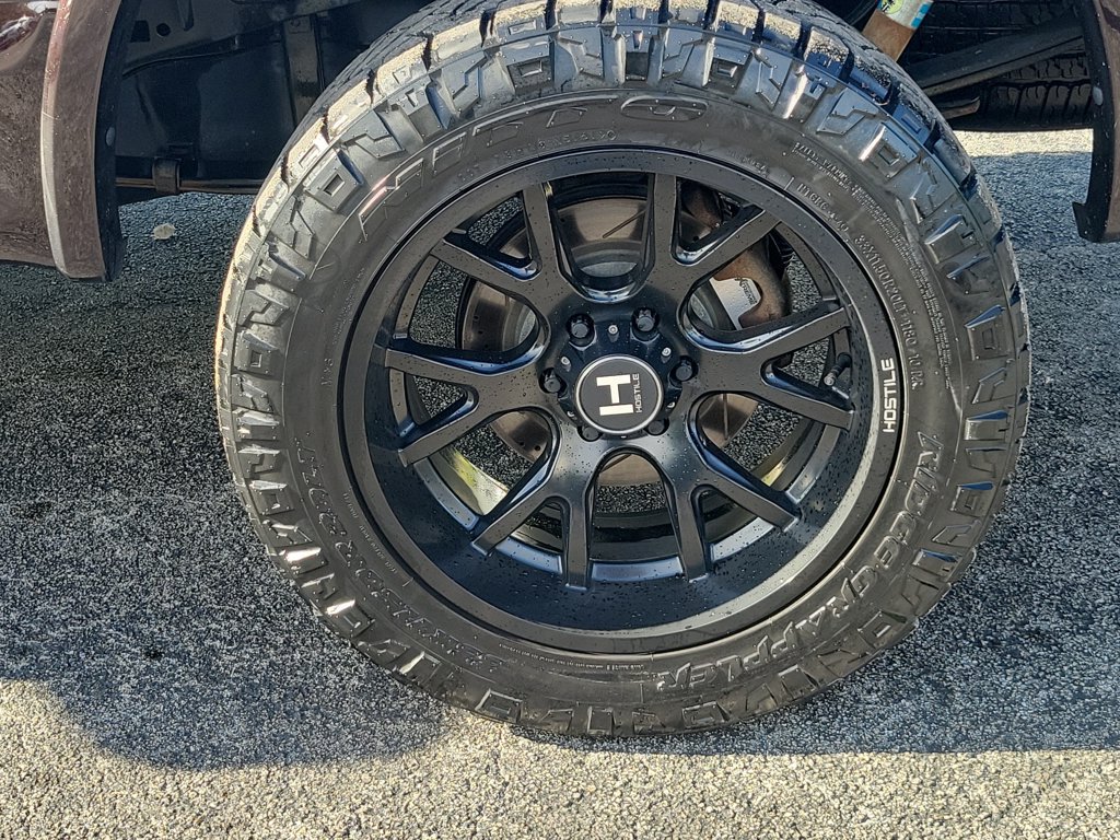 Used 2018 Ford F150 Platinum w/ Equipment Group 701A Luxury AWD/4WD image 12