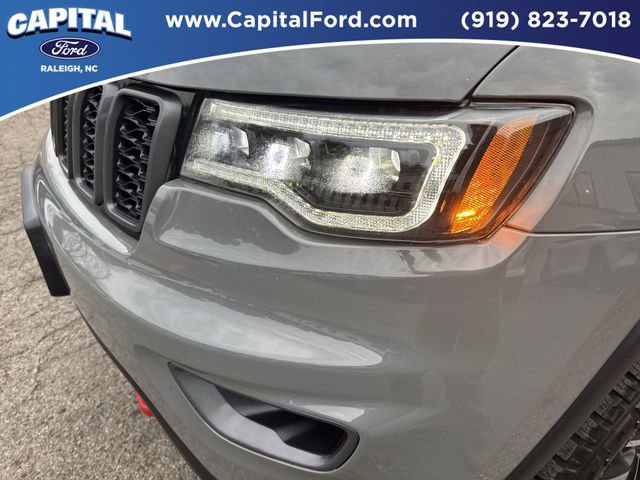 Used 2021 Jeep Grand Cherokee Trailhawk w/ Trailhawk Luxury Group image 11