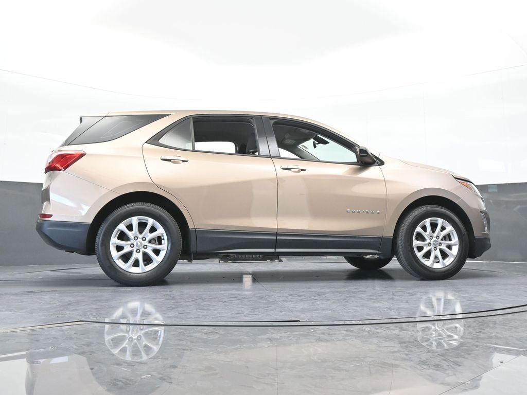 Used 2019 Chevrolet Equinox LS image 55