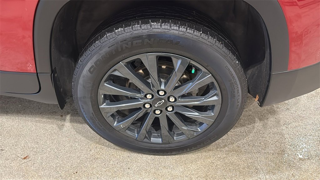 Used 2023 Chevrolet Traverse RS image 10