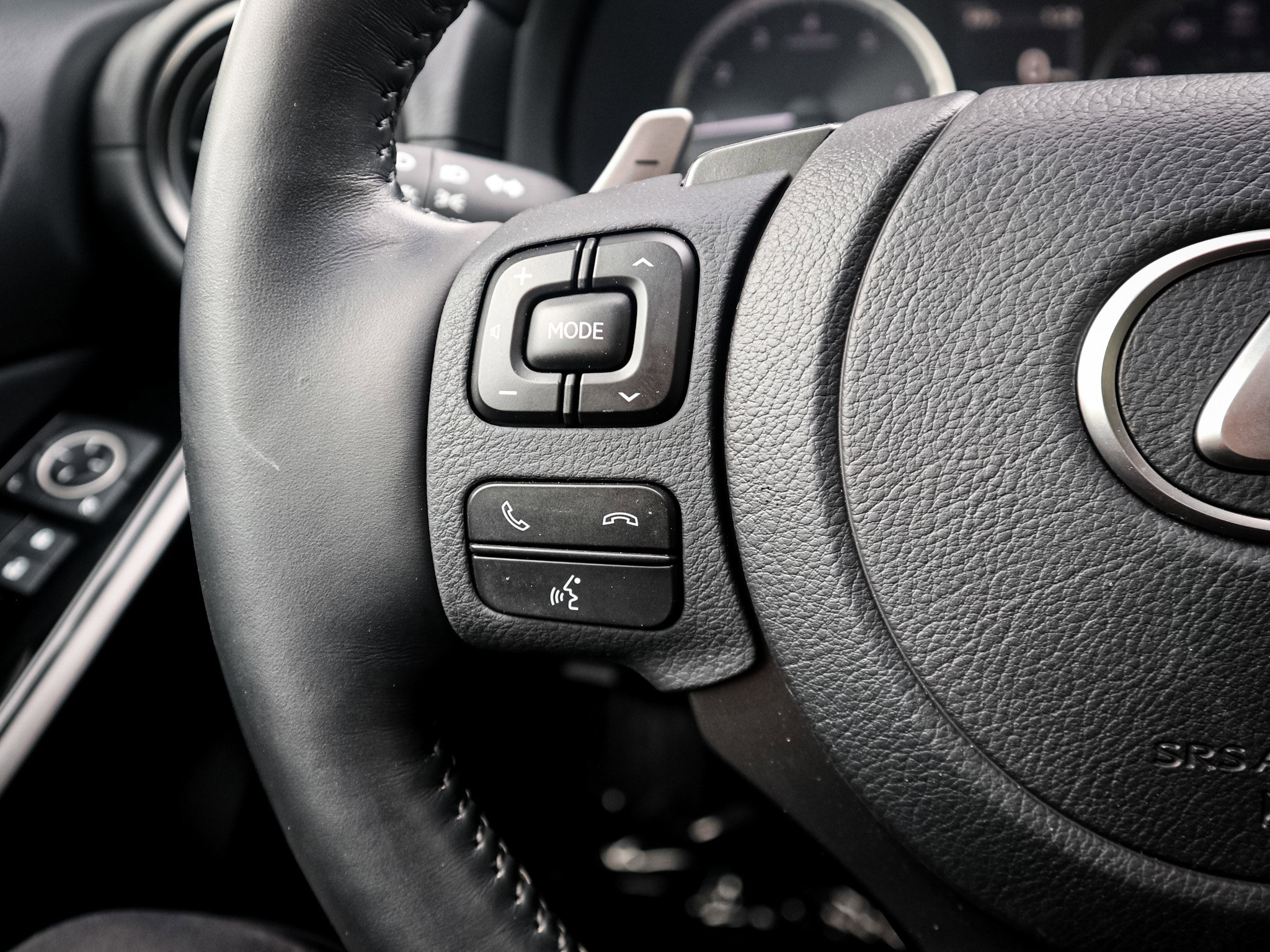 Used 2023 Lexus IS 300 w/ Comfort Package image 19