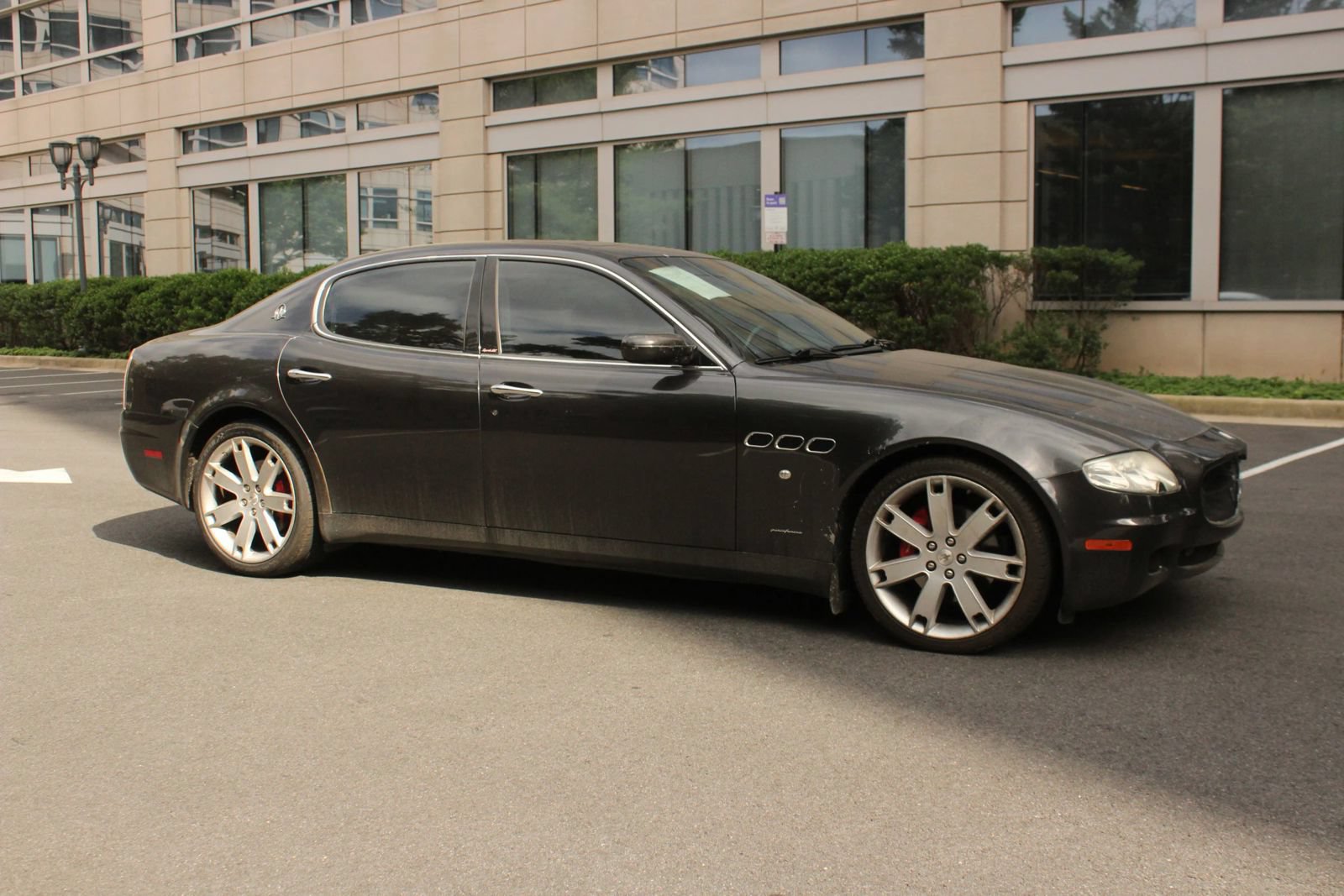 Used 2008 Maserati Quattroporte Executive GT RWD image 2
