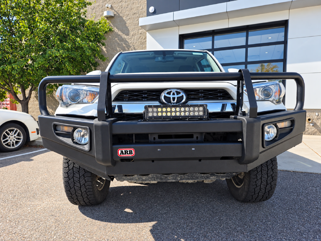 Used 2014 Toyota 4Runner Limited AWD/4WD image 4