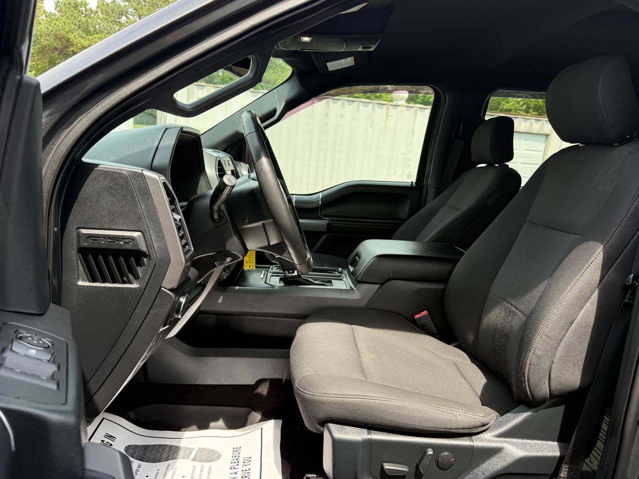 Used 2019 Ford F150 XLT w/ Equipment Group 302A Luxury AWD/4WD image 10