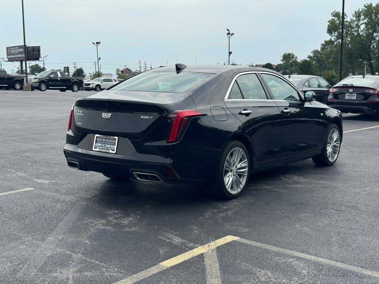 Used 2026 Cadillac CT4 Premium Luxury AWD/4WD image 4