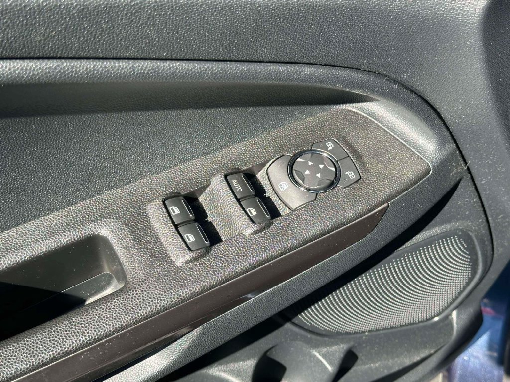 Used 2022 Ford EcoSport SE AWD/4WD image 16