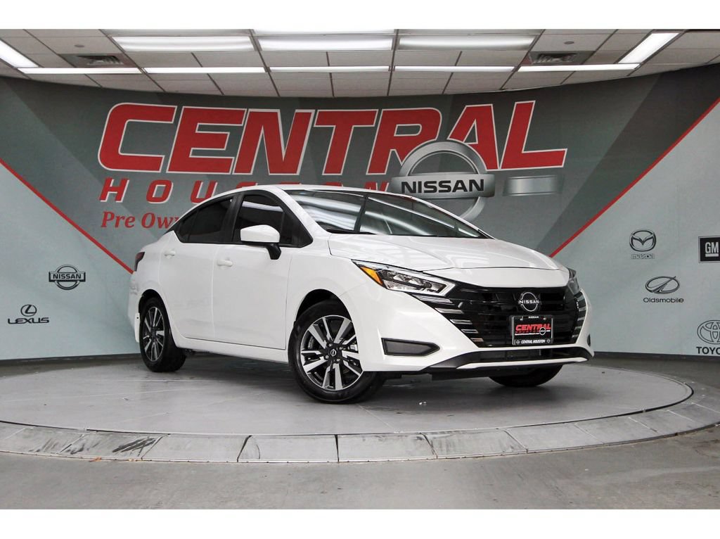 Used 2025 Nissan Versa SV w/ Trunk Package FWD video 1